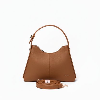 Sac cognac fond blanc