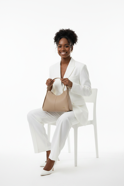 Velmora – Baggo Beige Assise